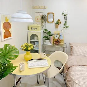 Hotel 8, Séoul